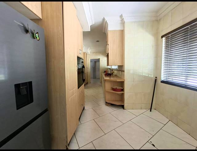 3 BEDROOM HOUSE FOR SALE IN ARCON PARK